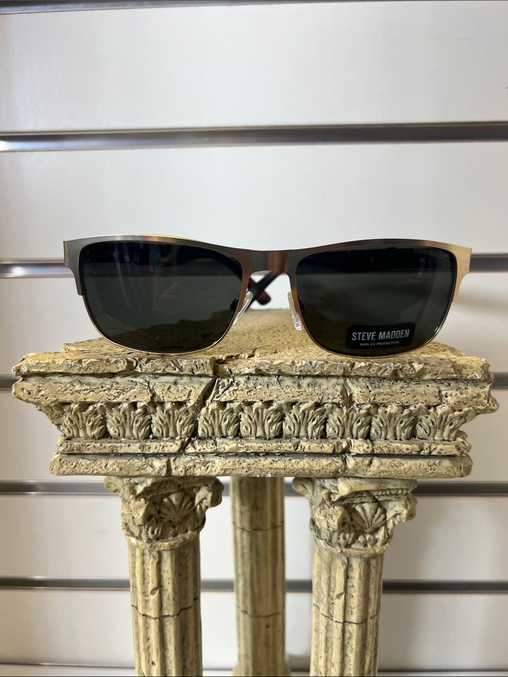 Steve Madden Brown Frame Sunglasses with Dark Lenses